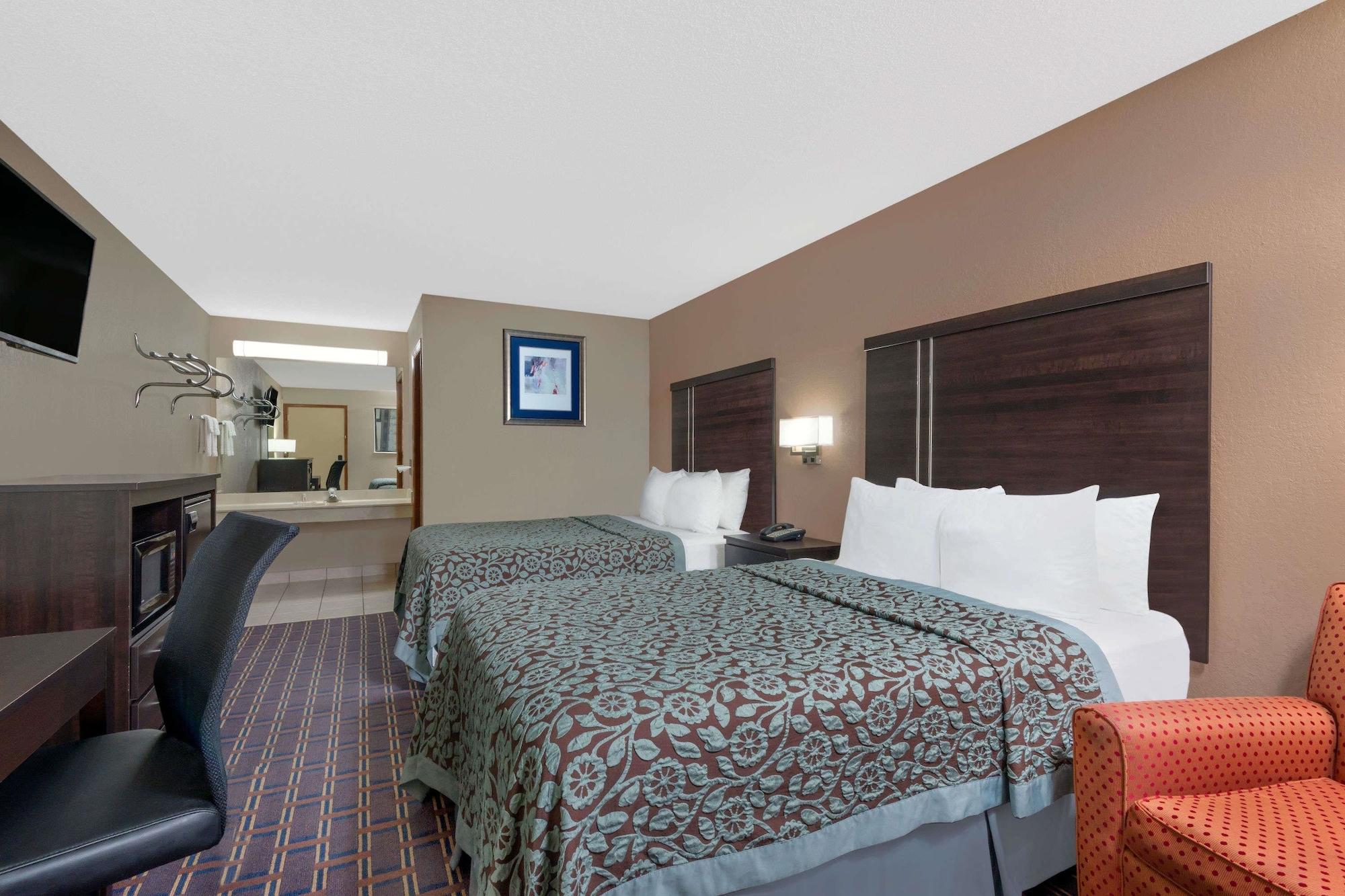 Days Inn By Wyndham Maumee/Toledo Екстериор снимка