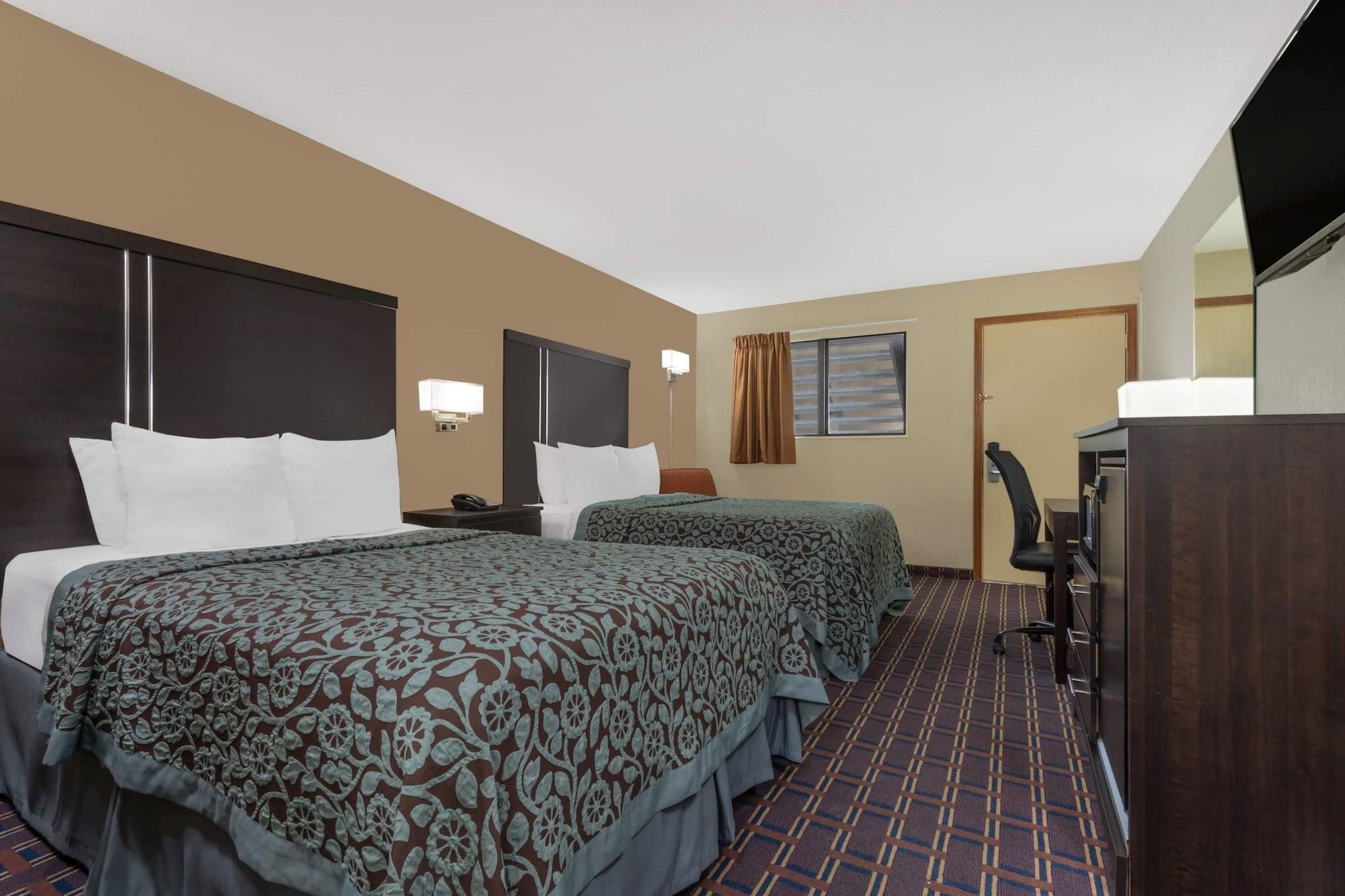 Days Inn By Wyndham Maumee/Toledo Екстериор снимка